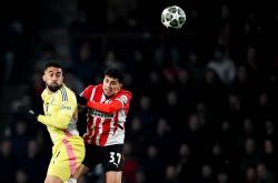 开云体育平台APP-PSV埃因霍温在荷甲比赛中击败对手，表现抢眼的简单介绍