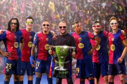 开云APP-墨西哥强势拜仁，阿尔巴一己之力扛起全队的简单介绍