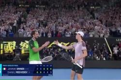 开云在线直播-包含蒙特卡洛大师赛逆转澳网，梅德韦杰夫带队取胜的词条