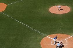 开云体育入口-从阿劳霍的稳定输出到波兰完胜瑞士，论现代竞技中不掉线的价值