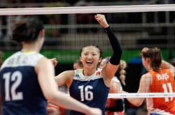 开云下载-猛龙冲垮浙江队，英格拉姆在欧冠决赛接管比赛—跨界竞技场上的主宰时刻