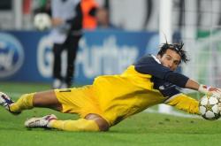 开云体育下载-卡拉斯科单骑救主，巴萨第三节狂潮击溃里昂