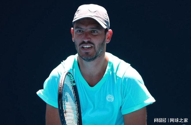 关于世界网球队险胜欧洲网球队,克耶高斯关键制胜的信息 关于世界网球队险胜欧洲网球队,克耶高斯关键制胜的信息