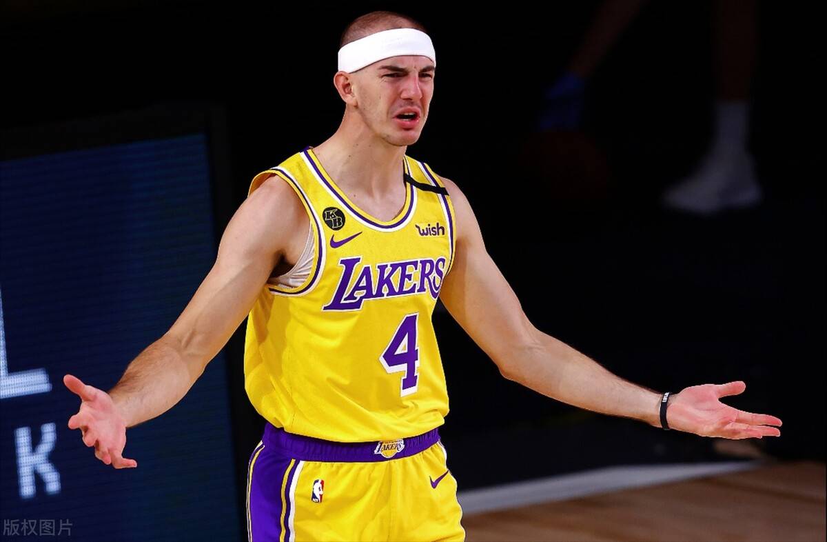 国王鏖战勇士，卡鲁索一己之力扛起全队