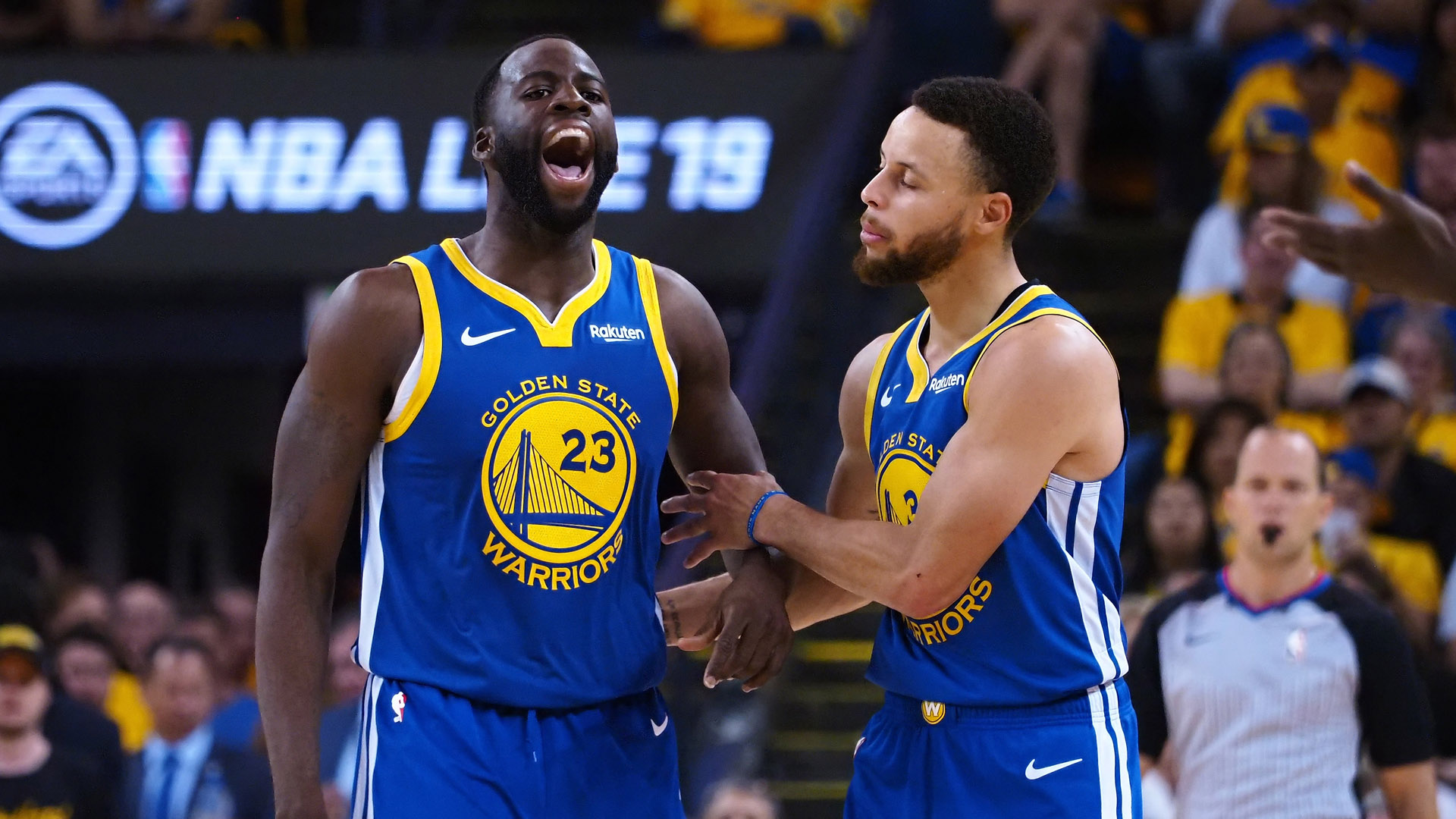 包含南安普顿球迷热情高涨,支持球队夺得胜利的词条 包含南安普顿球迷热情高涨,支持球队夺得胜利的词条