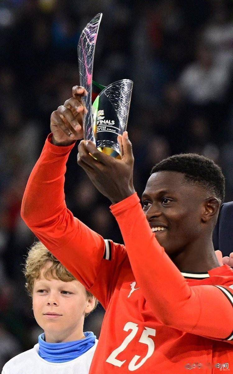 欧洲豪门在洲际比赛中获得胜利 欧洲豪门在洲际比赛中获得胜利