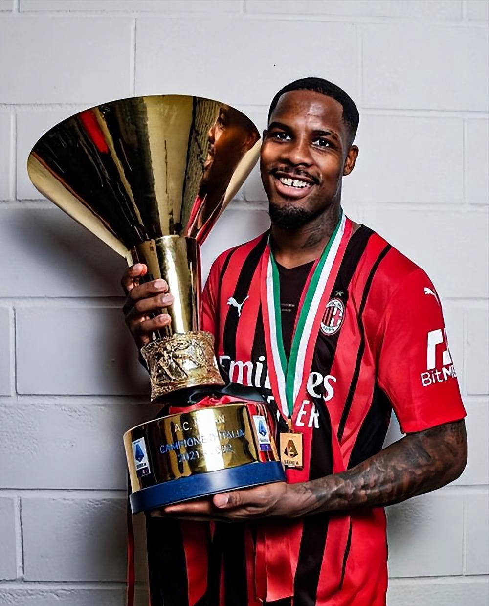 关于意甲豪门AC米兰遭遇意外失利,差点滑落的信息 关于意甲豪门AC米兰遭遇意外失利,差点滑落的信息