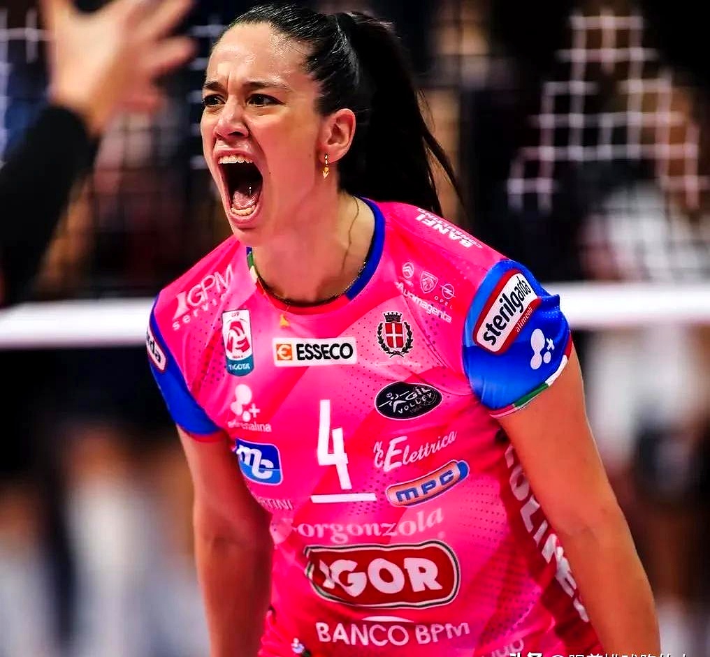 关于切尔西封刀拉霸豪门,罗马行销女子联赛的信息 关于切尔西封刀拉霸豪门,罗马行销女子联赛的信息