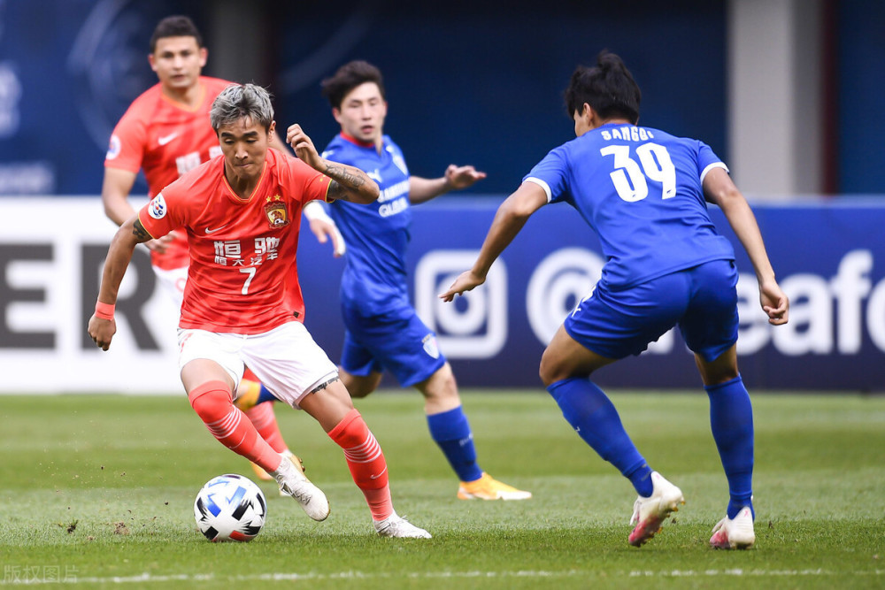 恒大换帅后表现出色,全队找到适应之道的简单介绍 恒大换帅后表现出色,全队找到适应之道的简单介绍