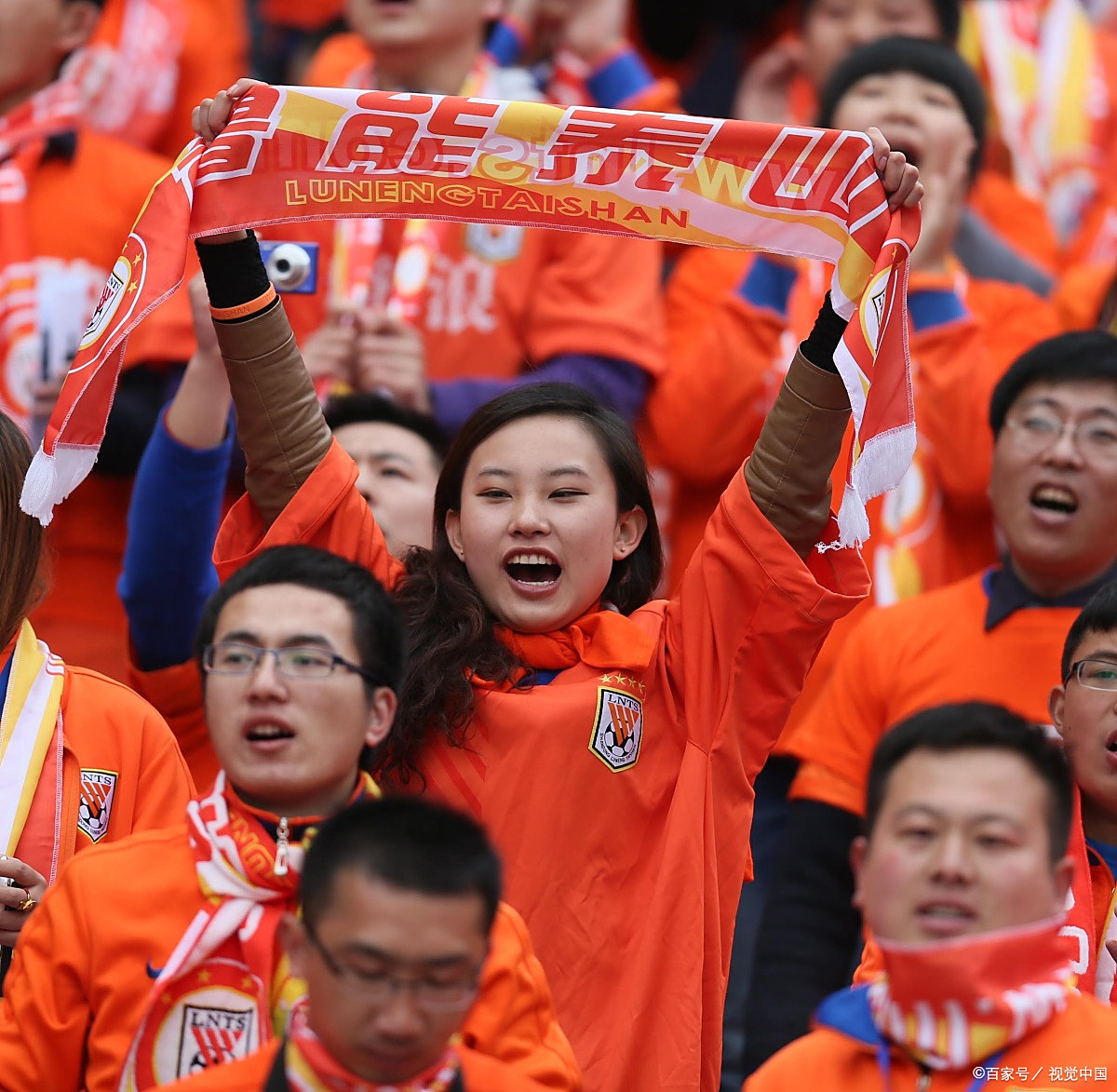 包含运动员坚守职业操守，获得观众支持的词条