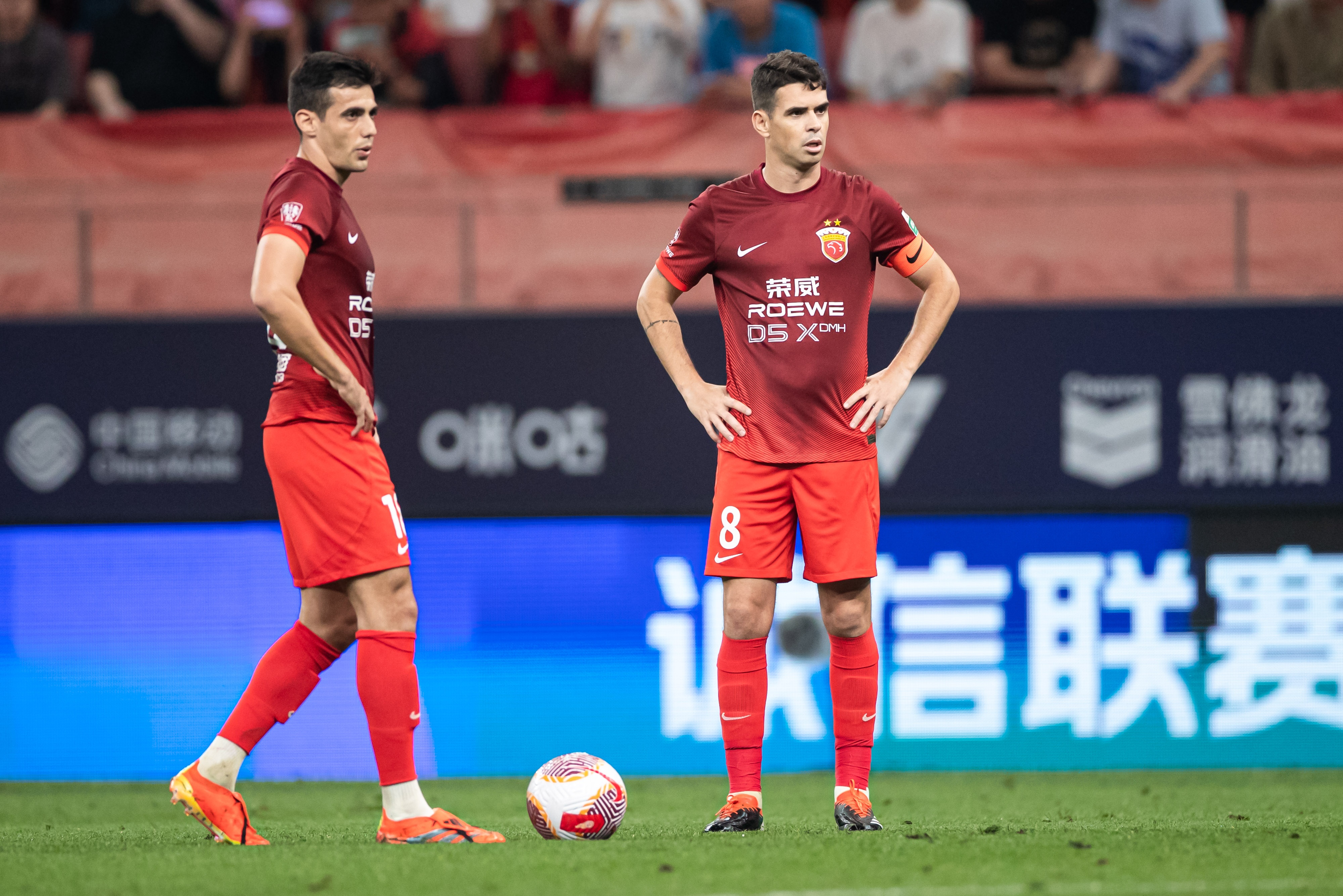 足球巨头将在最新一轮比赛中展现实力