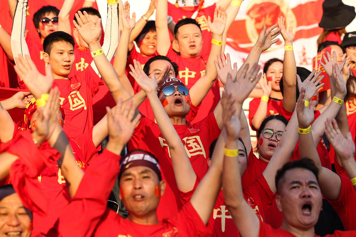 优秀球员展现个人实力，为球队赢得胜利