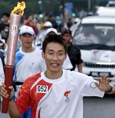 泰国羽毛球队力克日本羽毛球队，李宗伟绝境逆转的简单介绍