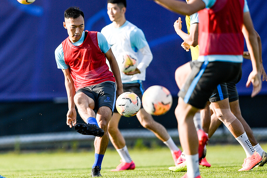 河南建业惜败于强敌，遗憾遭遇落败