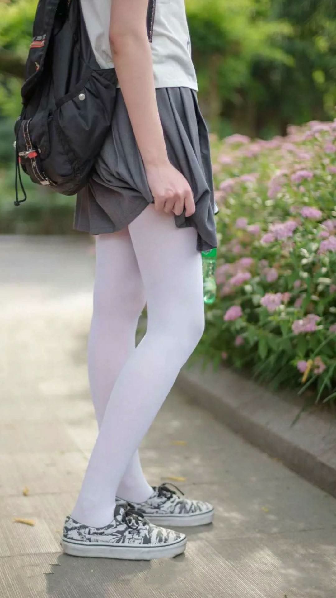 雷恩绝杀中国，卡瓦哈尔刷新纪录，一场比赛背后的足球悲喜与永恒追求