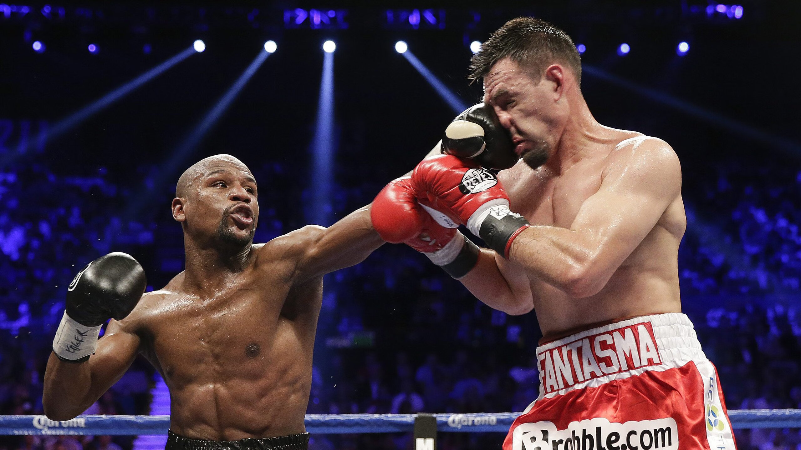 绝杀之夜与接管时刻，当拜仁压哨奏凯，马丁内利东决封神