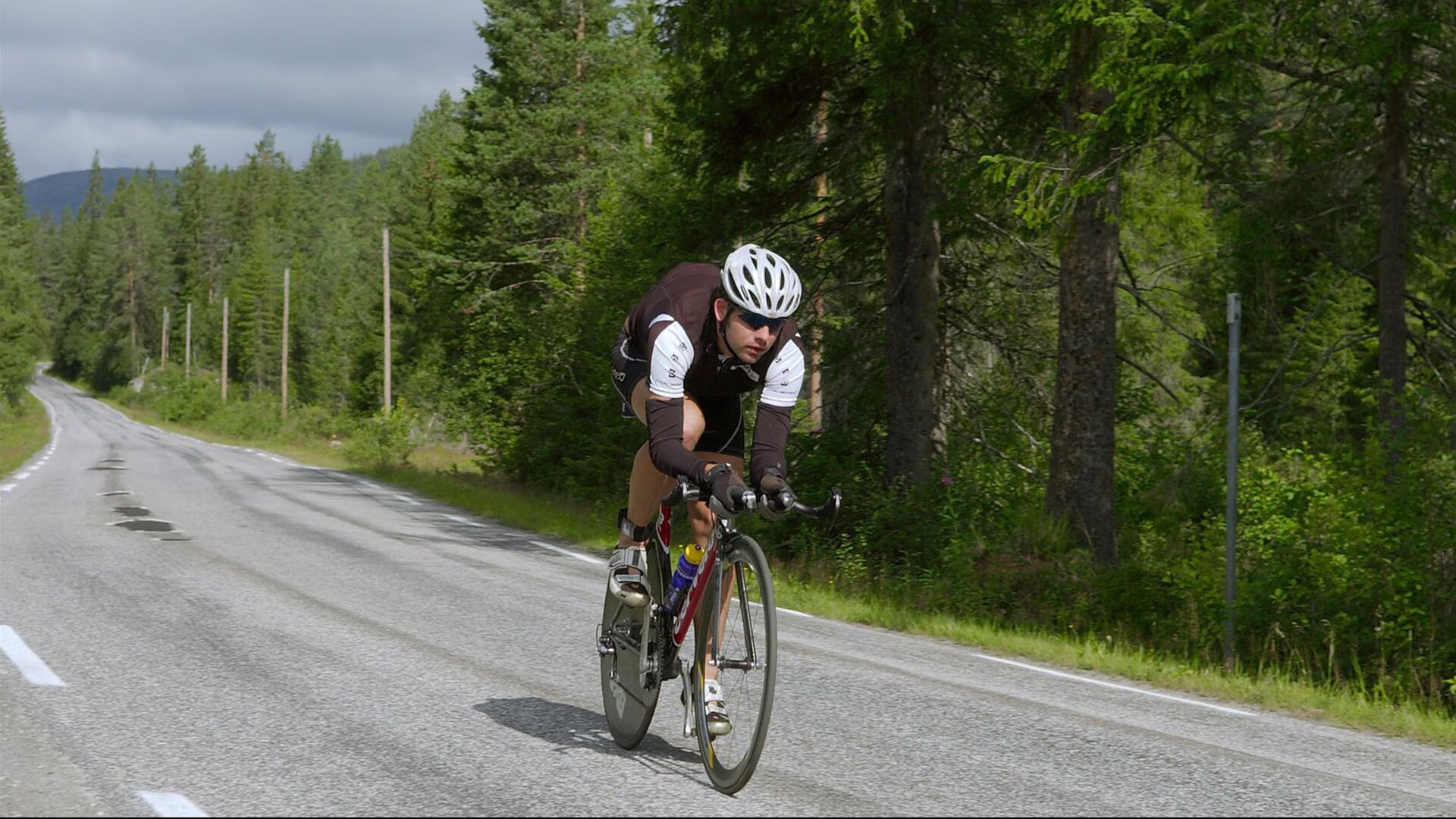 东南亚风暴，泰国队轻取日本队，李梓嘉高光表现改写亚洲羽坛格局